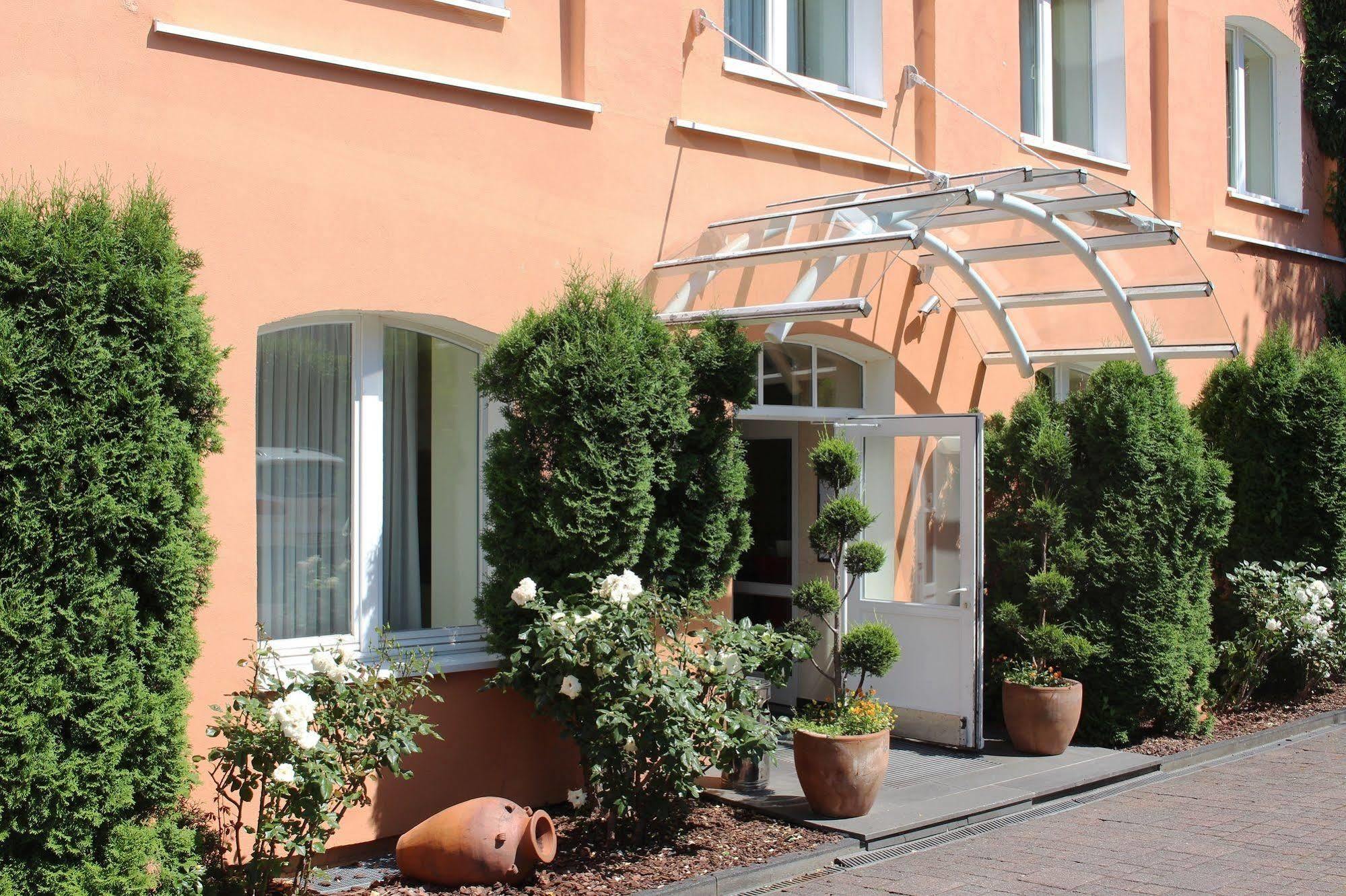 Hotel Am Muehlenteich Schwelm Exterior photo